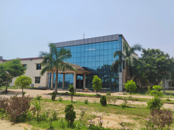 Campus academic block